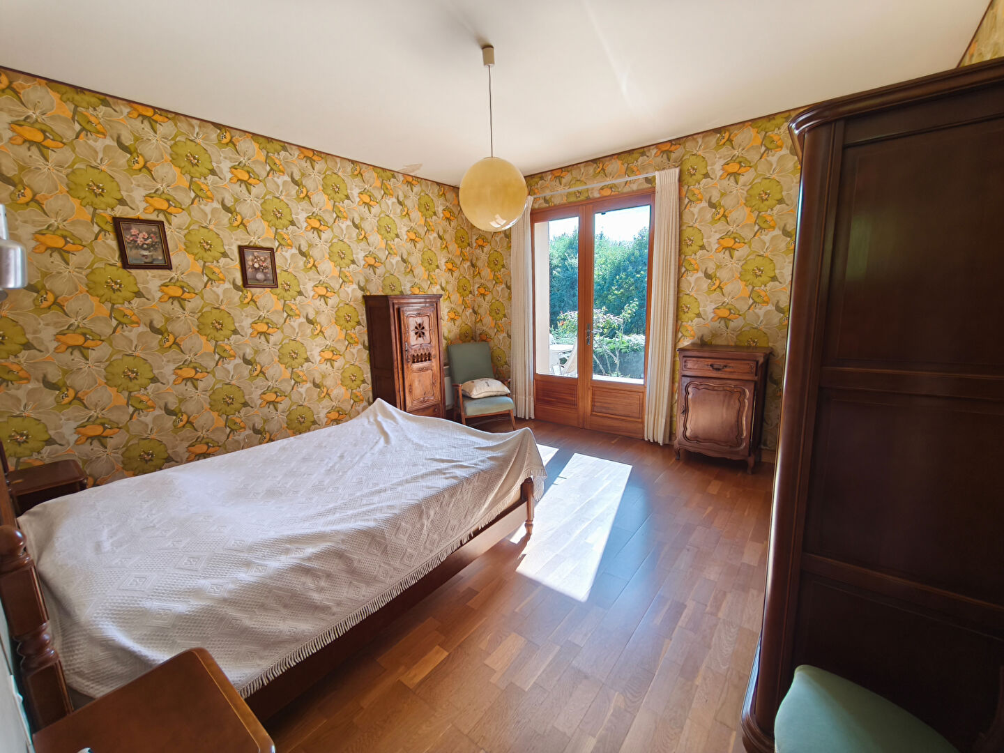 Grande propriété avec piscine couverte