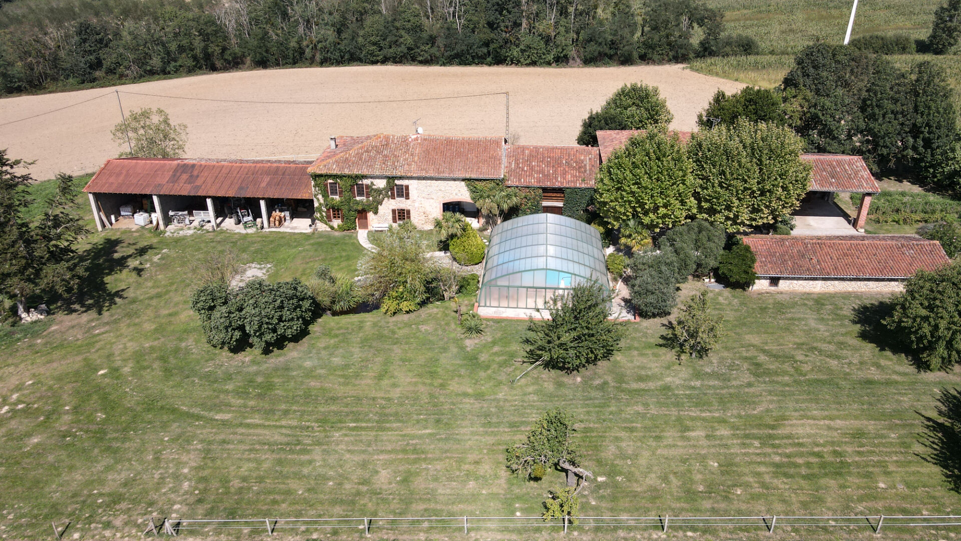 Grand corps de ferme à Varilhes