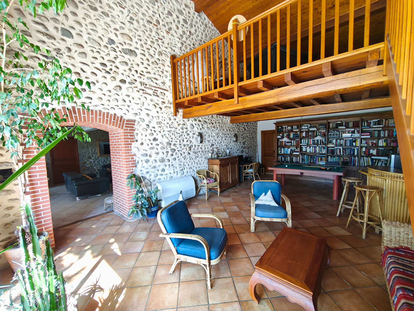 Grand corps de ferme à Varilhes