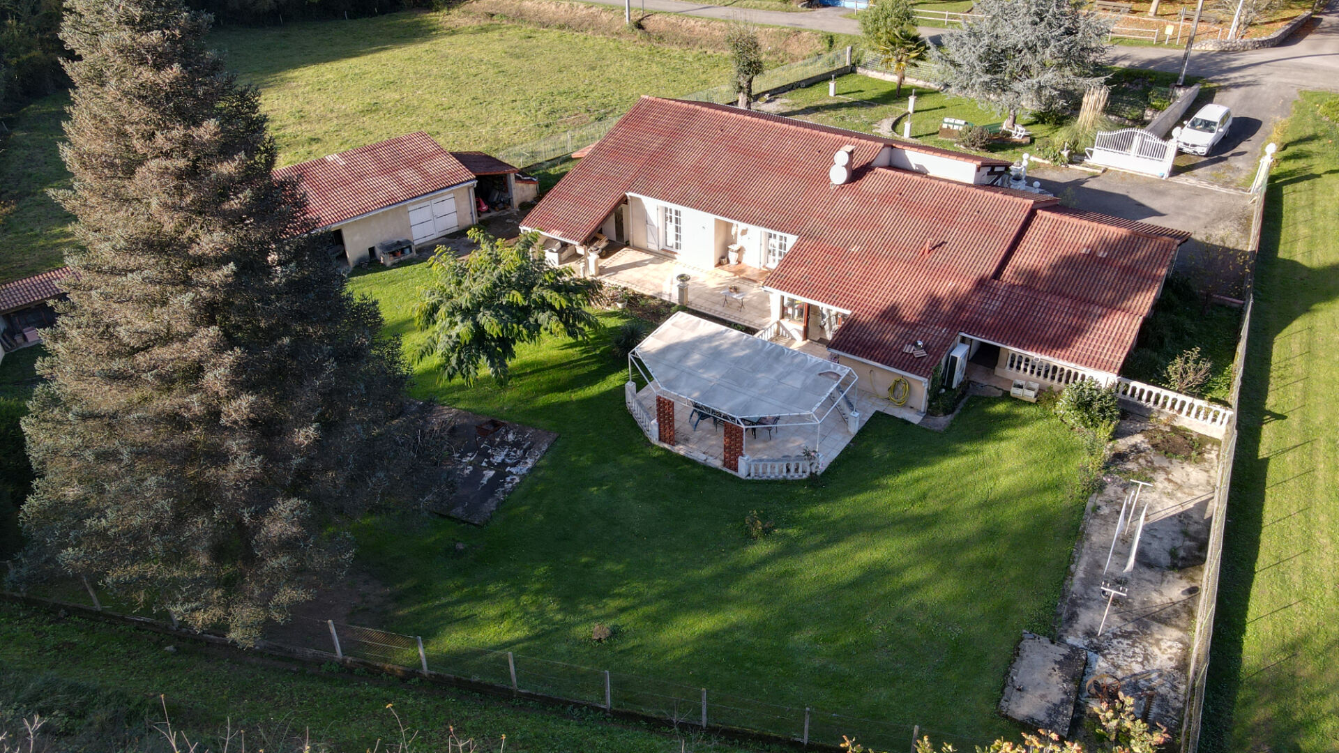 Grande maison à Baulou