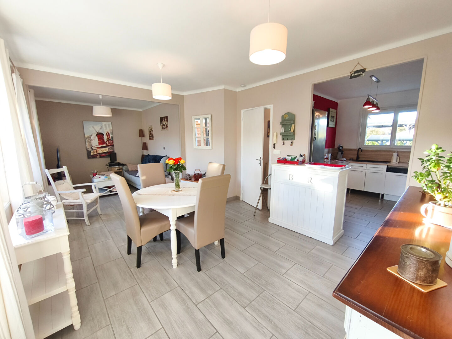 Plain-pied avec jardin et garage