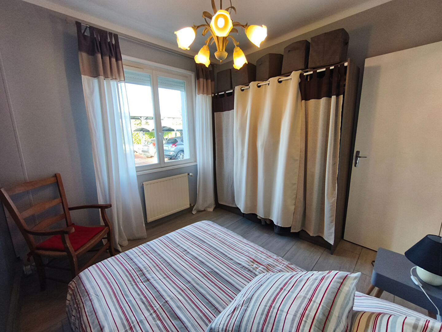 Plain-pied avec jardin et garage