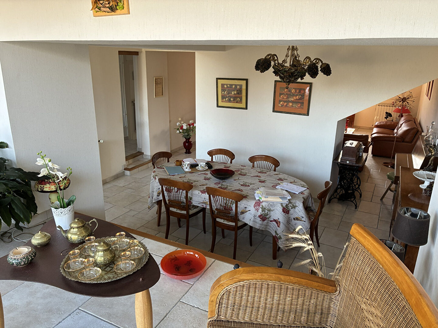 Maison rénovée avec 1900 m2 de terrain