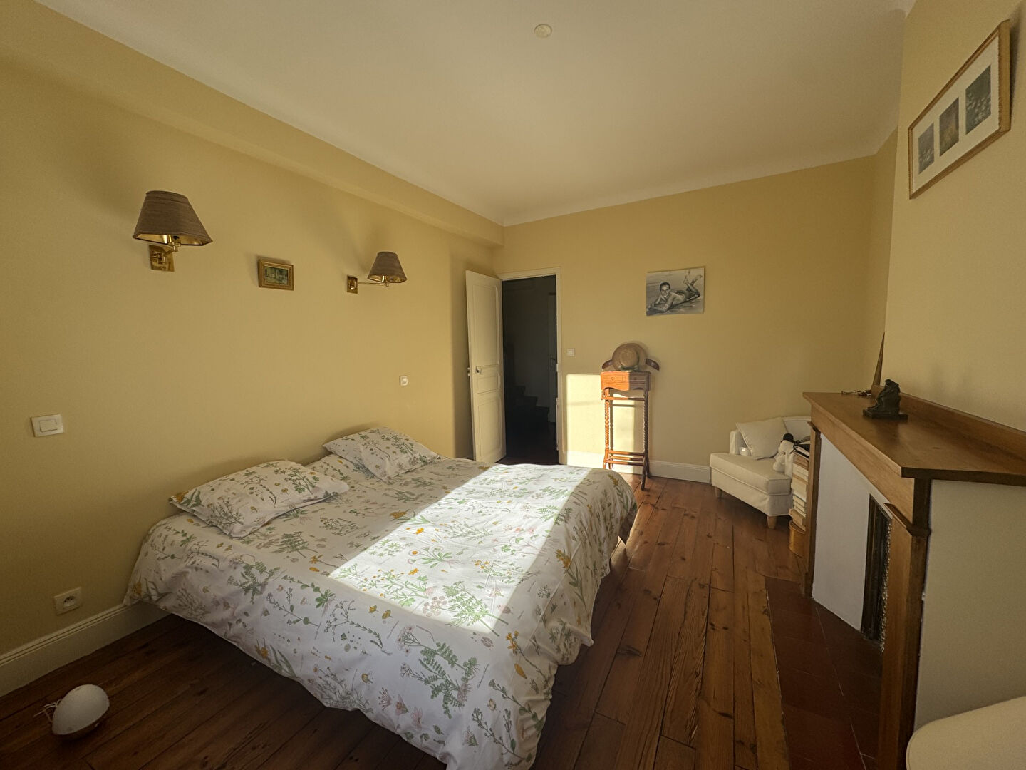 Maison rénovée avec 1900 m2 de terrain