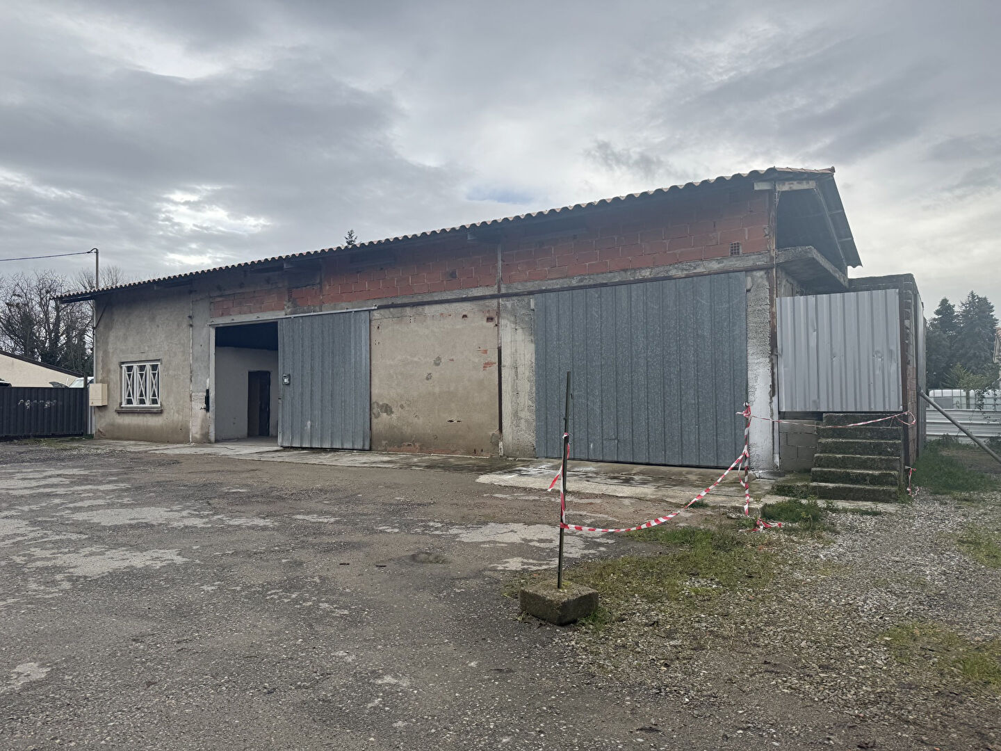Entrepôt / local industriel Varilhes 150 m2
