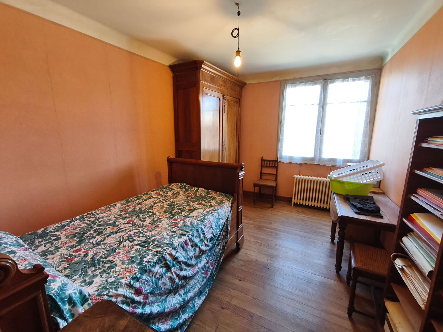 Maison avec 645 m² de dépendances