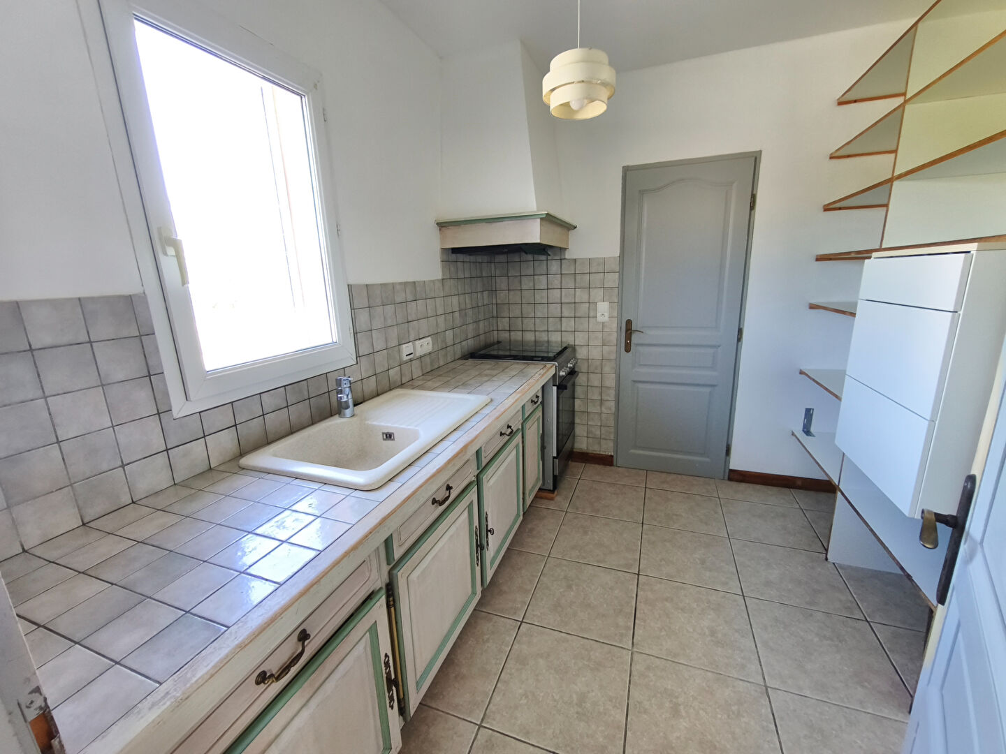 Villa 147 m² sur 1962 m²