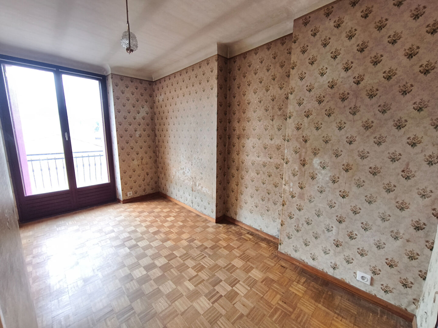 Maison avec dépendance et grange