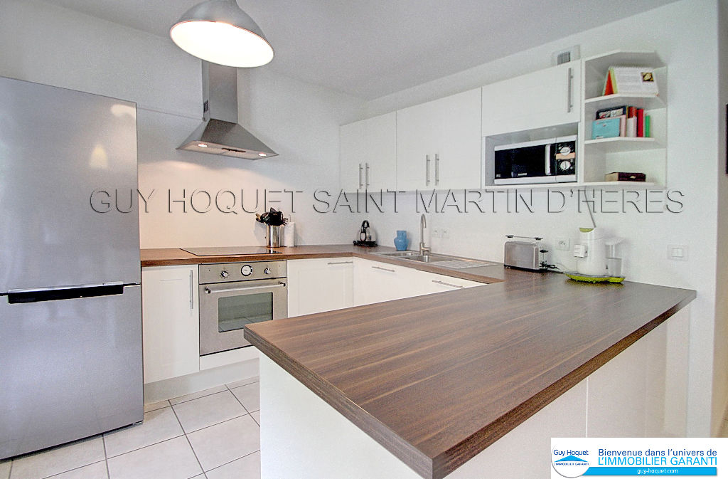 Appartement 3 pièces d'environ 60,36 m² à vendre à TENCIN (38570).