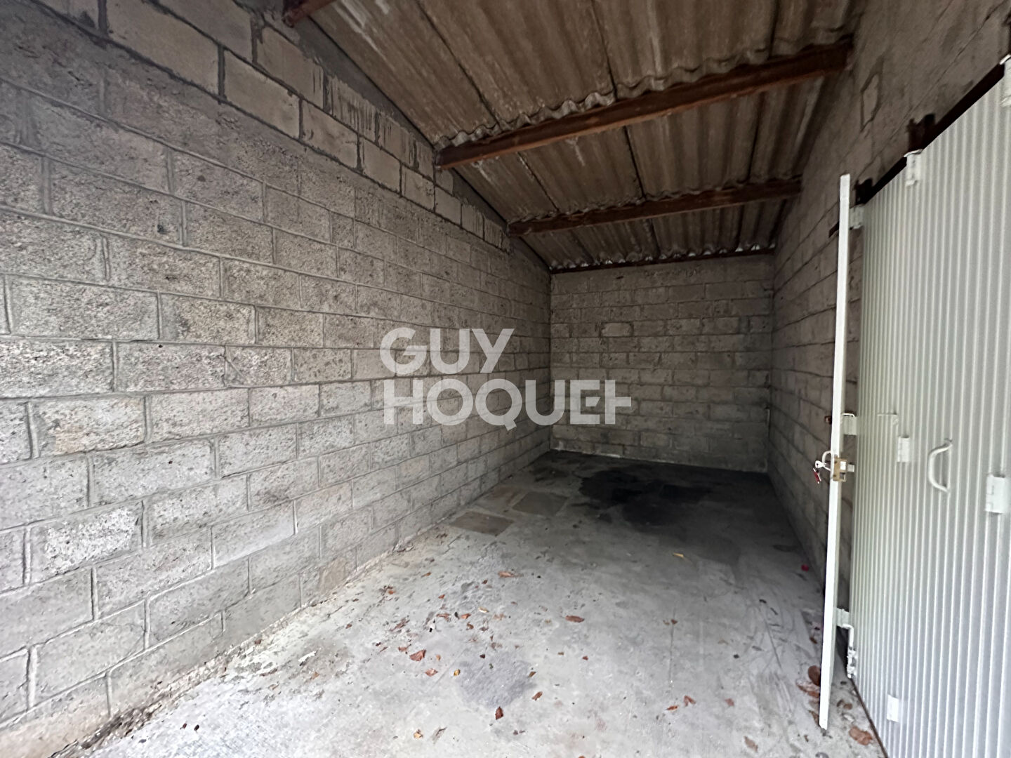 Garage à louer - Centre-ville à BREST