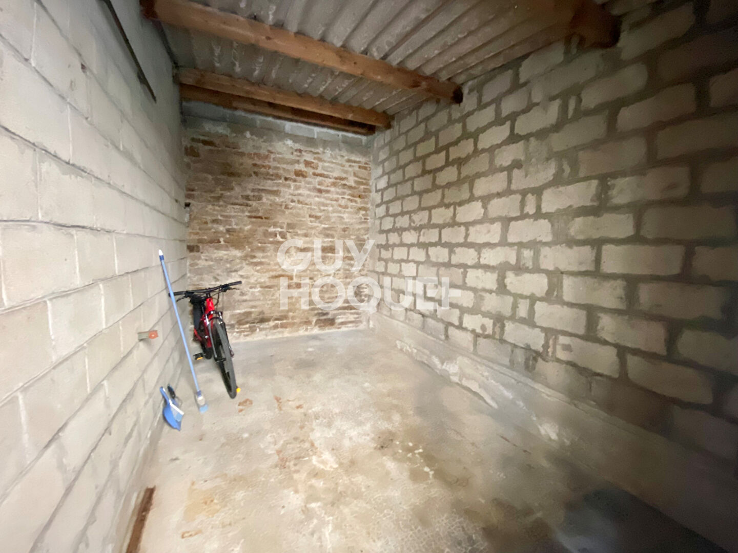 Garage fermé à BREST Secteur Siam