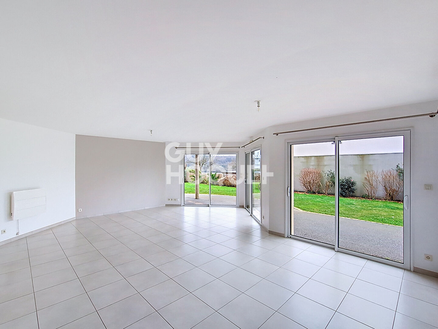 A Vendre Maison moderne Secteur Le Douvez à GUIPAVAS