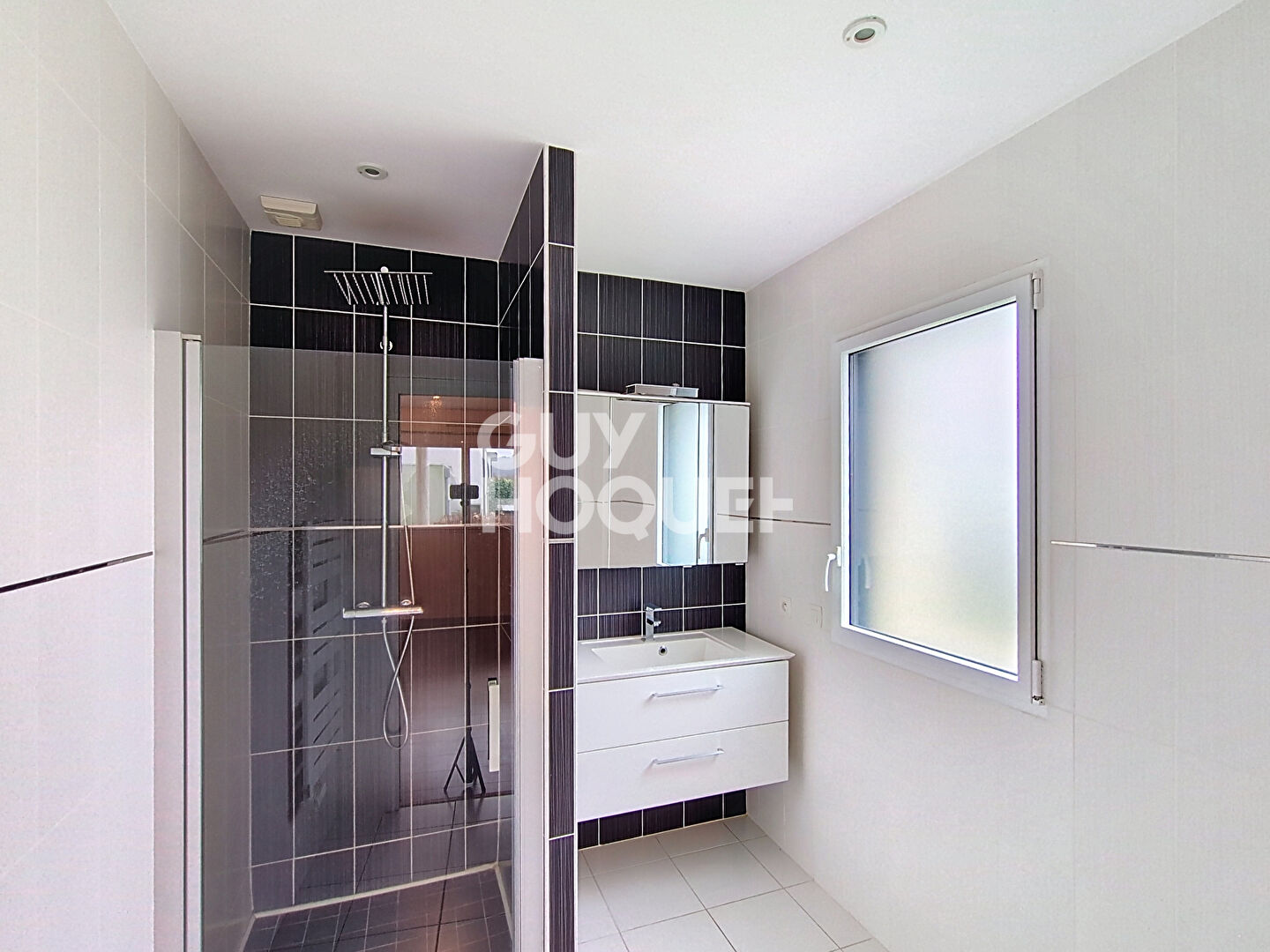 A Vendre Maison moderne Secteur Le Douvez à GUIPAVAS