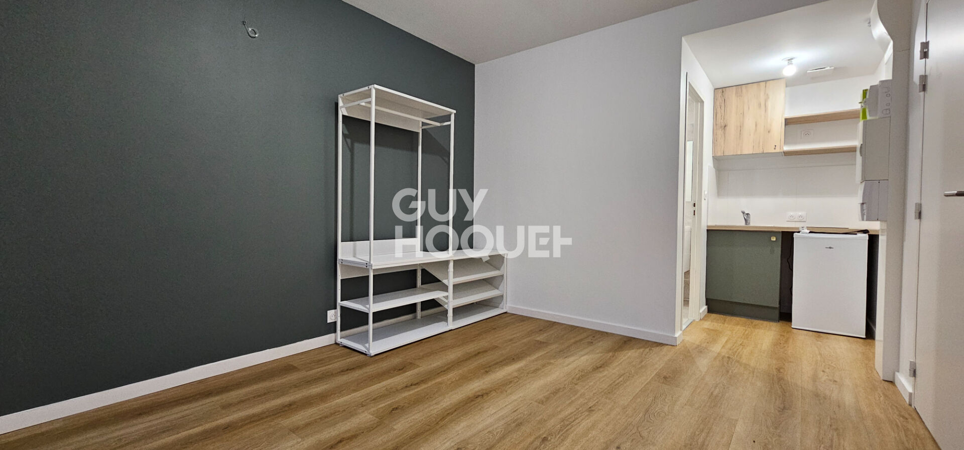 A LOUER - Studio- Centre-ville à BREST