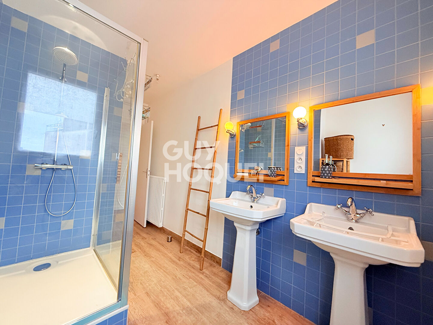 A louer appartement T5 meublé - Centre-ville BREST