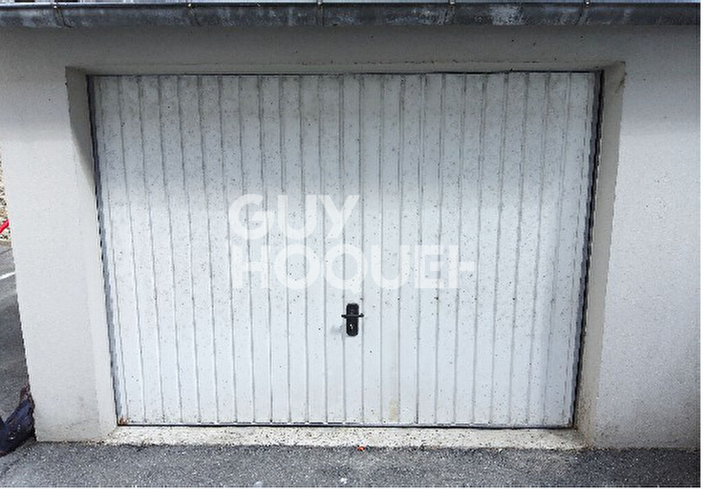 A louer - Garage fermé - Quartier St Louis - HIA à BREST