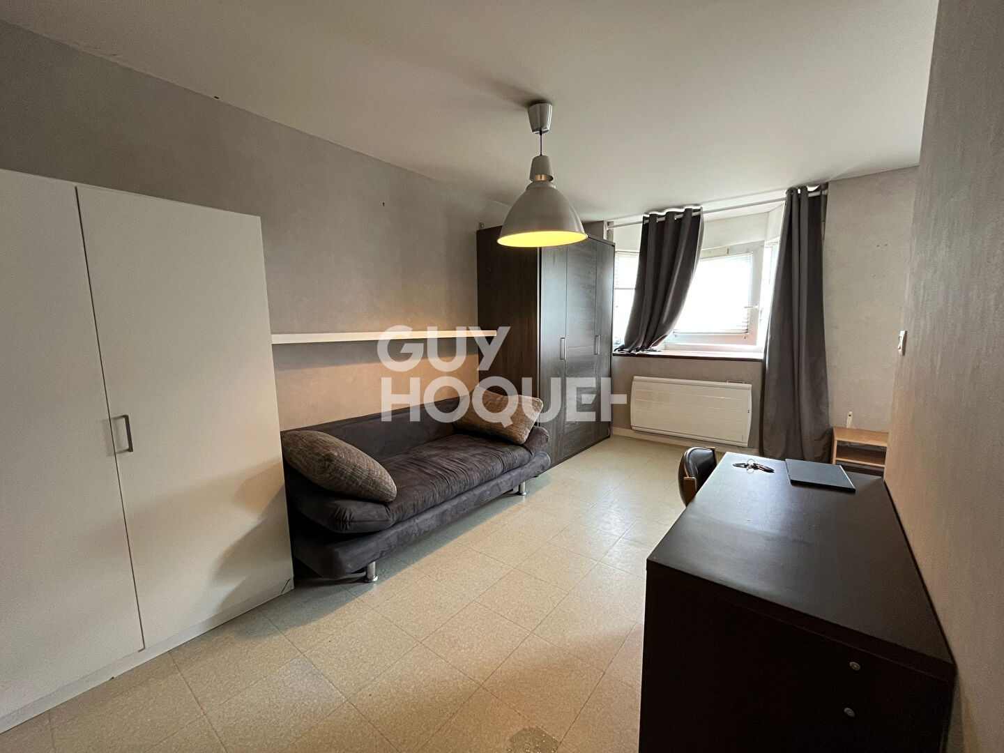 A LOUER- Studio meublé - Quartier Pilier Rouge à BREST