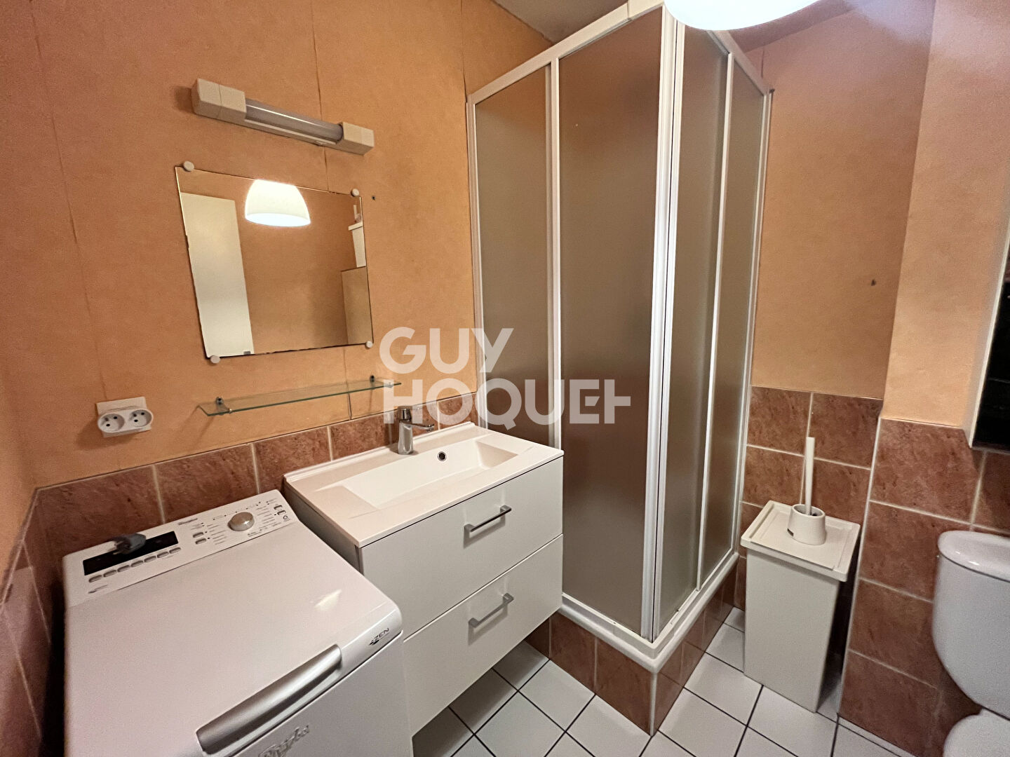 A LOUER- Studio meublé - Quartier Pilier Rouge à BREST