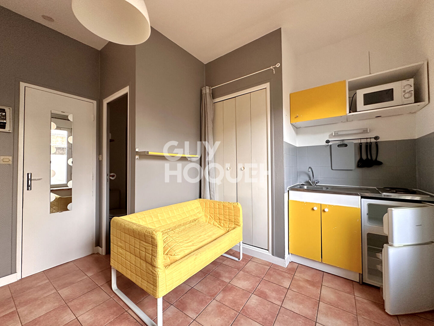 A louer - studio meublé - Quartier St Martin à BREST