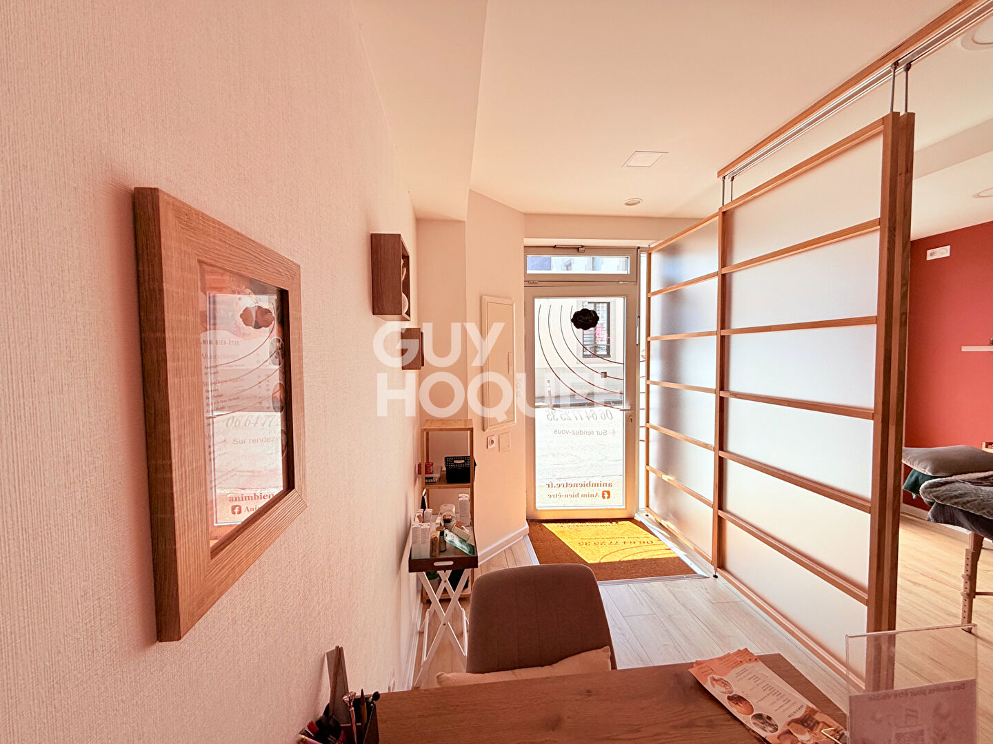 A LOUER - Local commercial - Centre-ville de SAINT-RENAN