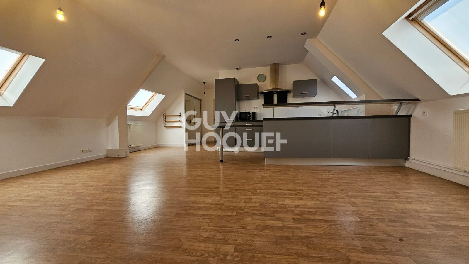 A louer Appartement T4 - Centre-ville à Landerneau