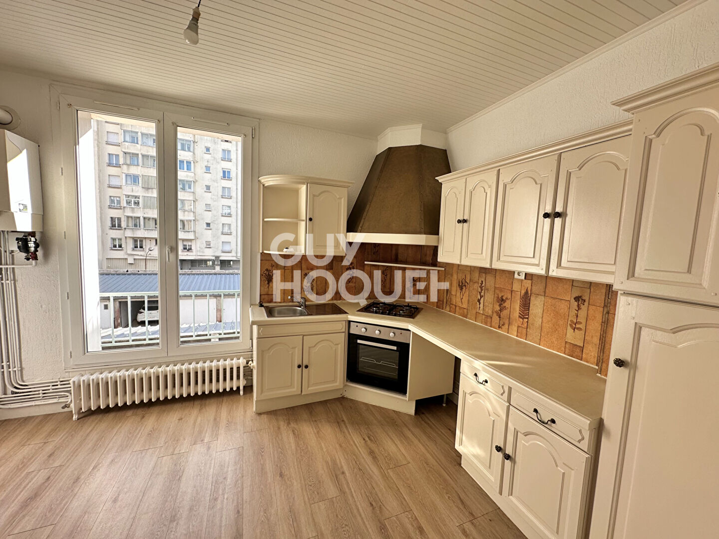 A LOUER - Appartement T5 - Centre-ville de BREST