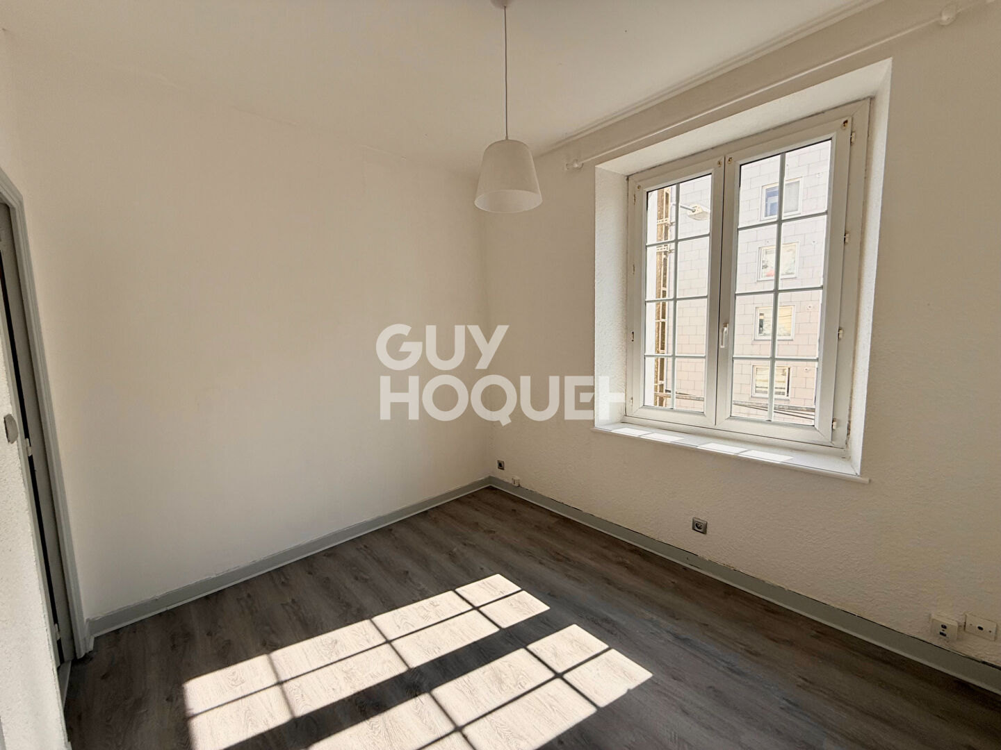 A Louer - Appartement T1bis - Ecole Navale