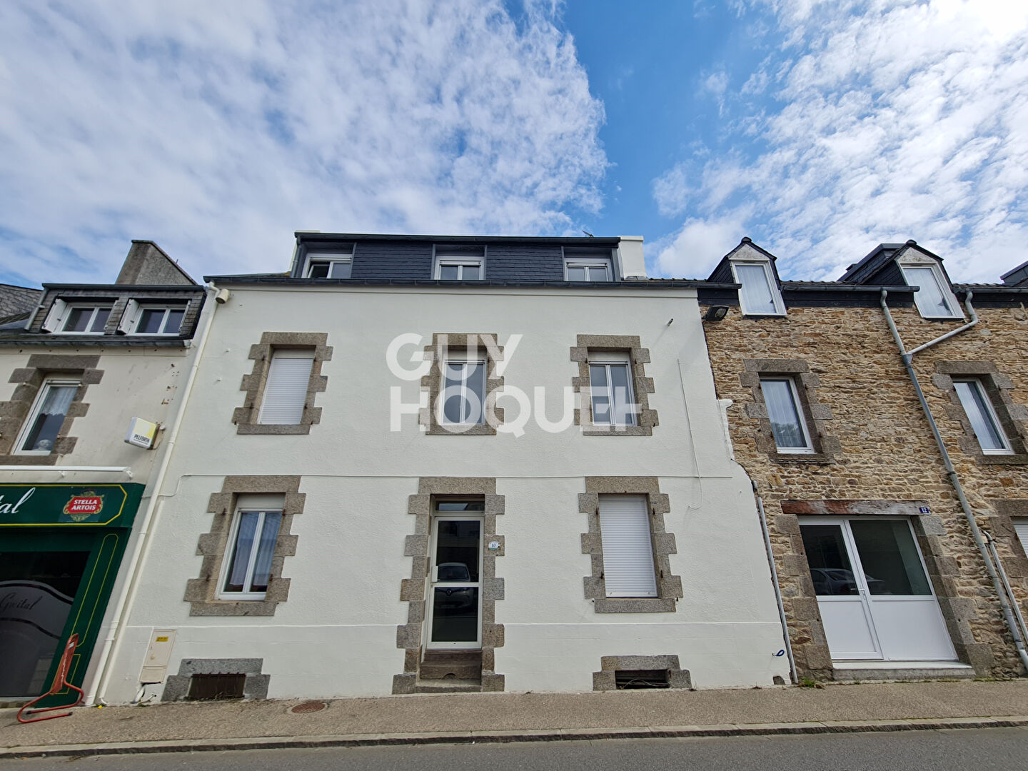 A louer  - Appartement T3 - Centre ville à PLOUDALMEZEAU