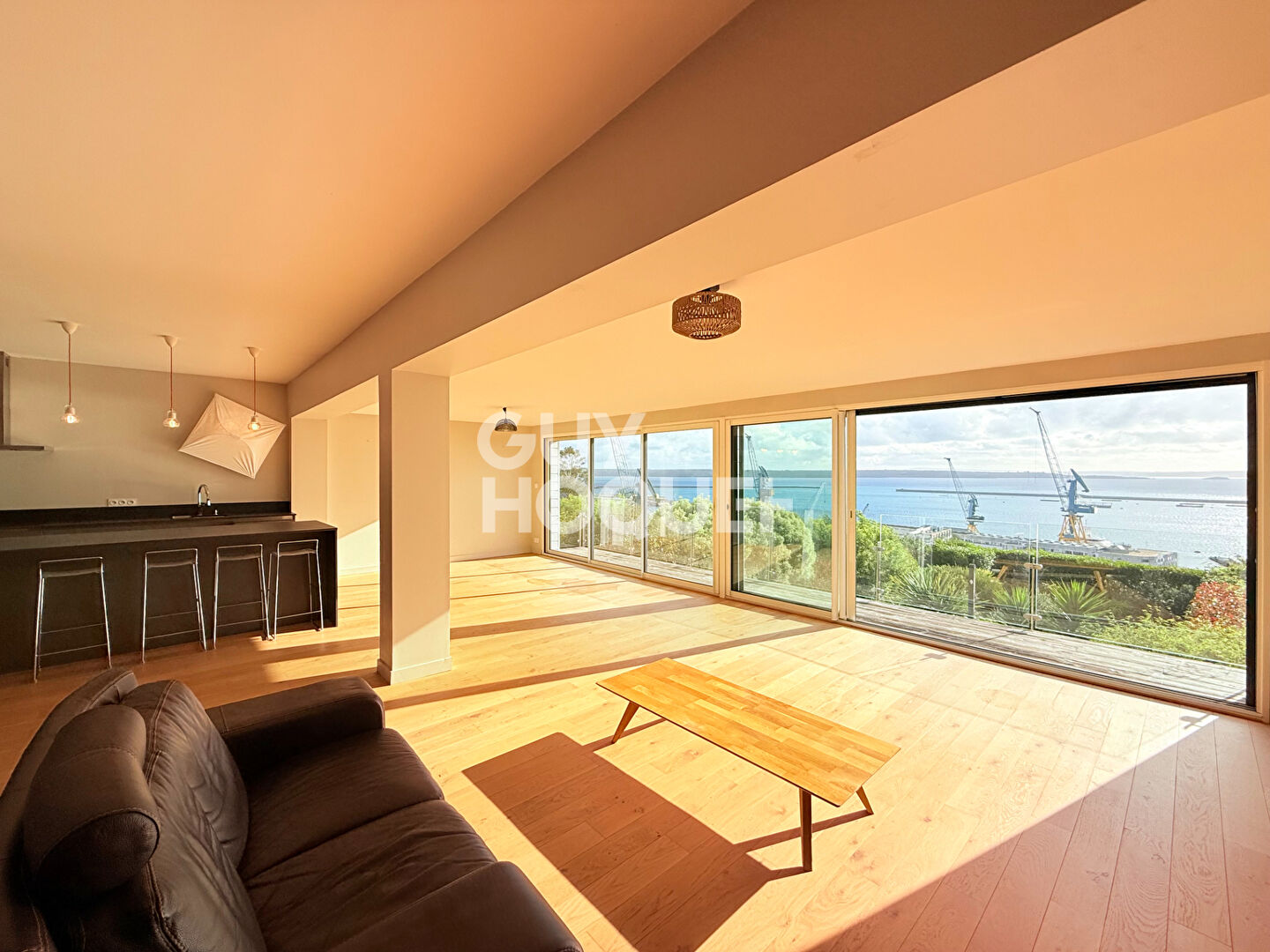 Maison a louer brest - 6 pièce(s) - 180 m2 - Surfyn