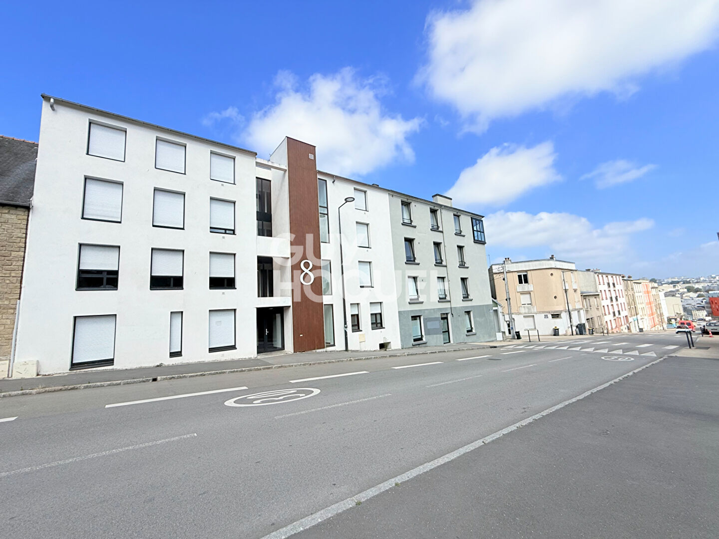 A LOUER - Studio meublé - Quartier Fac de Médecine à BREST