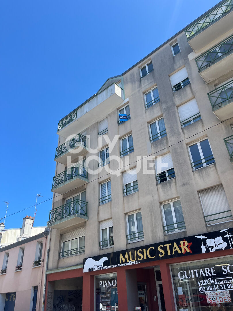 A LOUER - Studio - CENTRE VILLE
