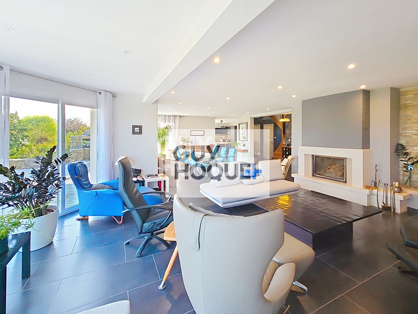 A vendre Maison de + 200m² - Quartier résidentiel à PLOUGONVELIN