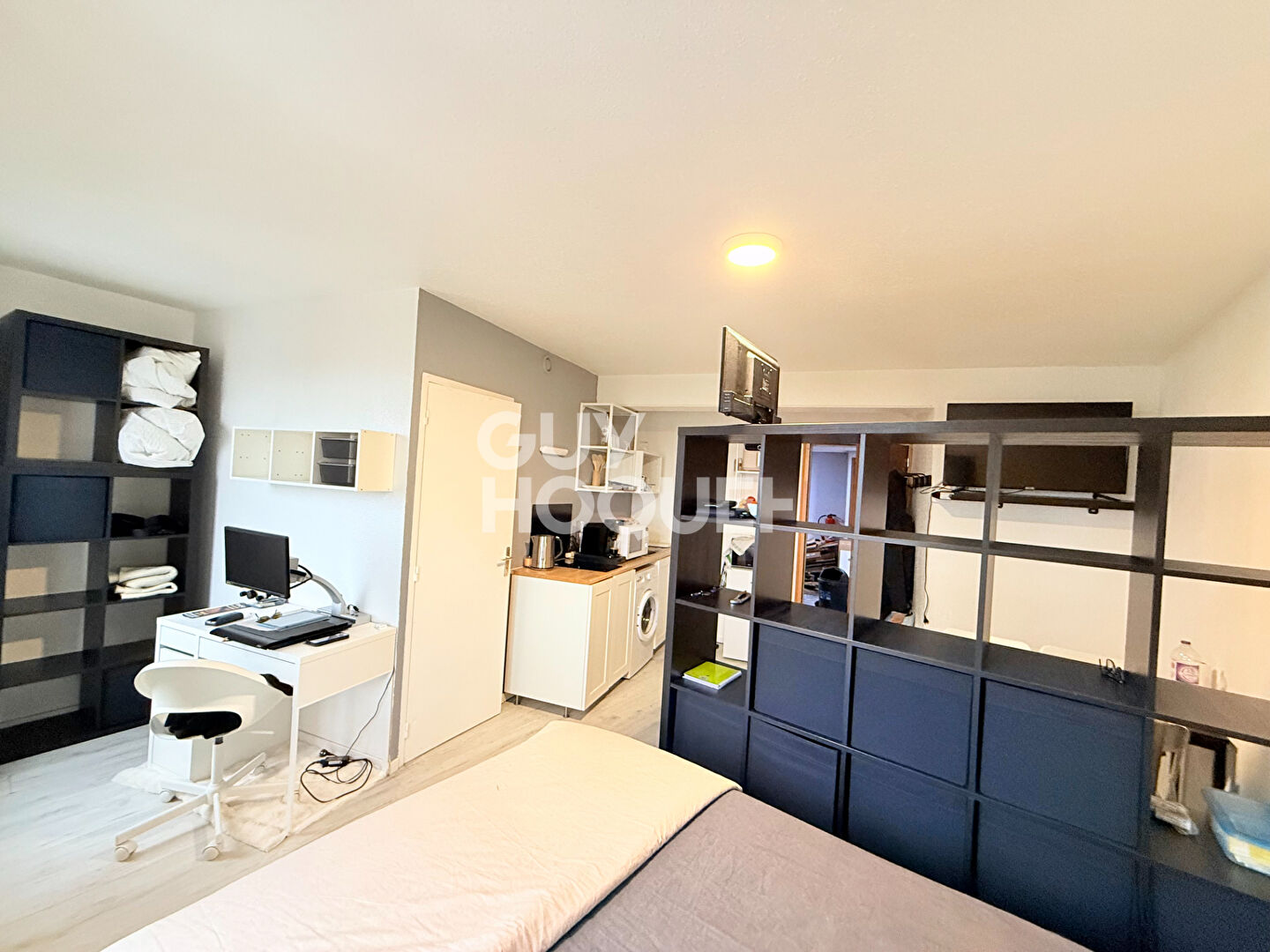 A louer - Studio meublé  -  Quartier St Martin  BREST