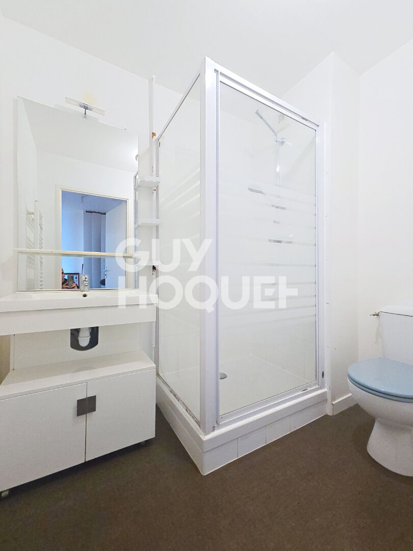 A vendre - Appartement T2 - Proche Centre commercial Phare de l'Europe à BREST