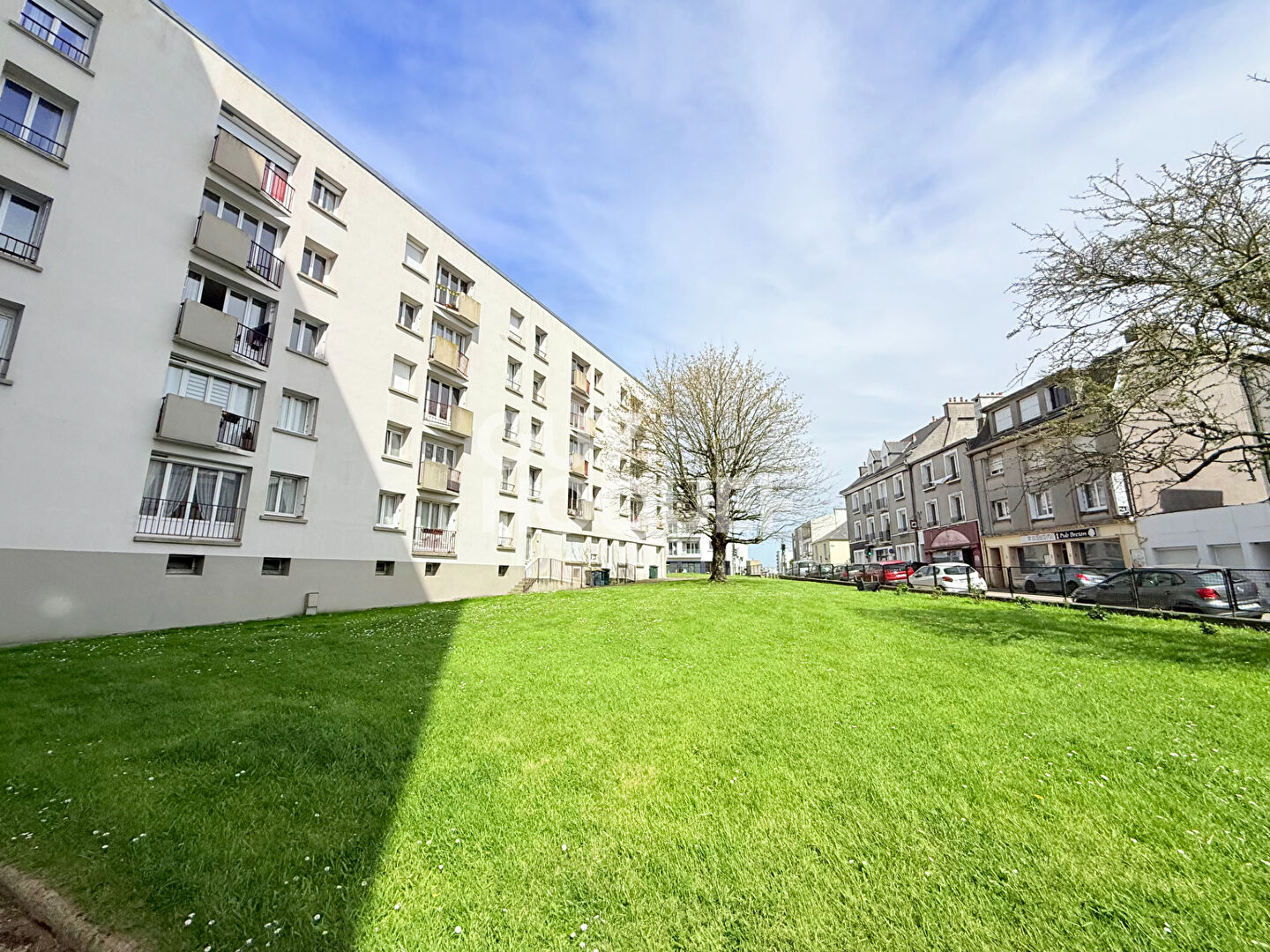 A LOUER - Appartement T2 meublé - Quartier Pilier Rouge à BREST