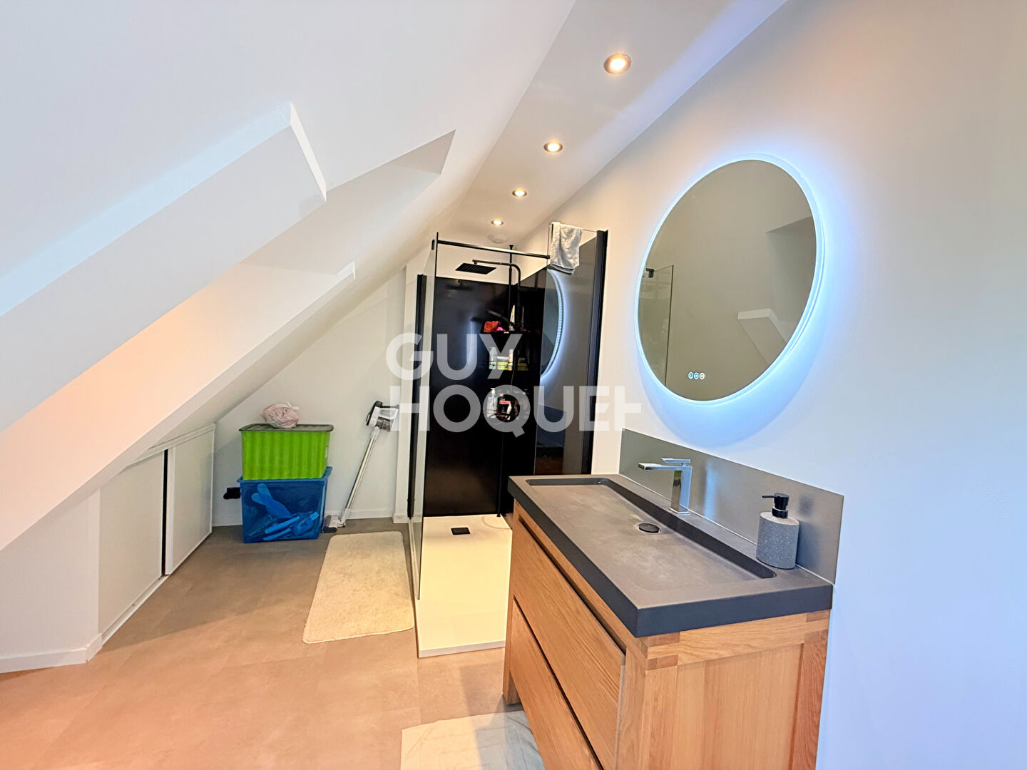 A LOUER -  Maison T7 - Quartier Lanredec à BREST