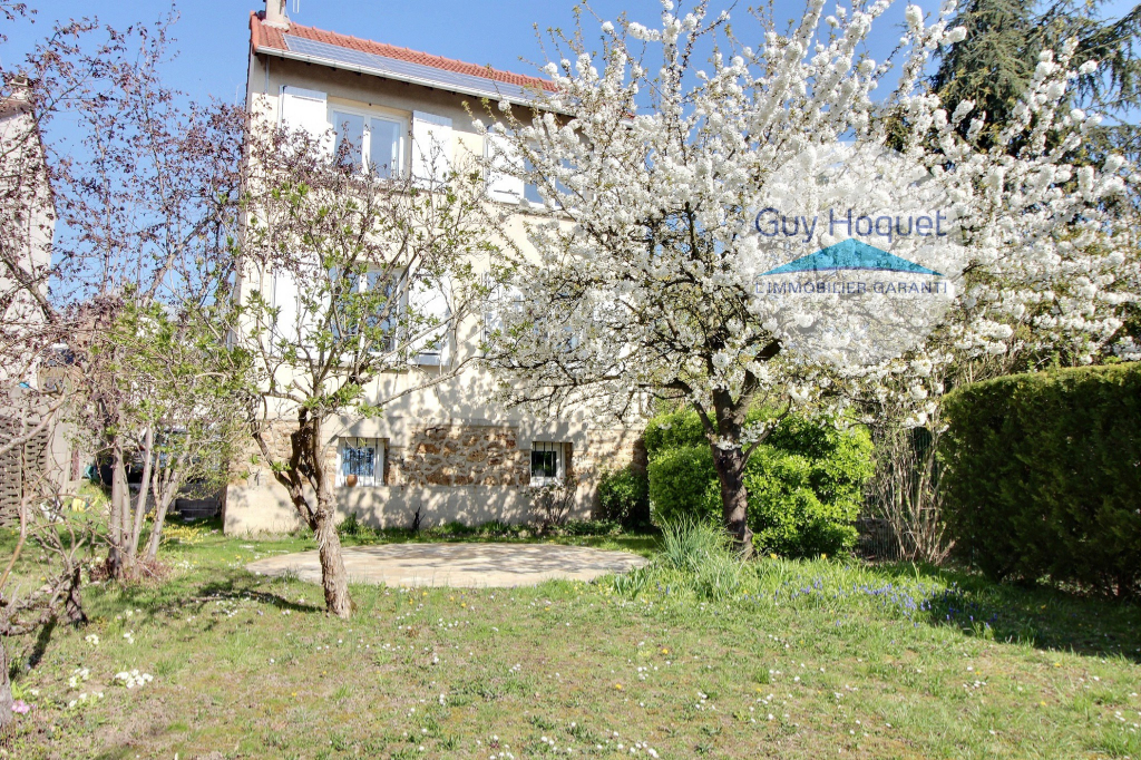 Maison sur THIAIS