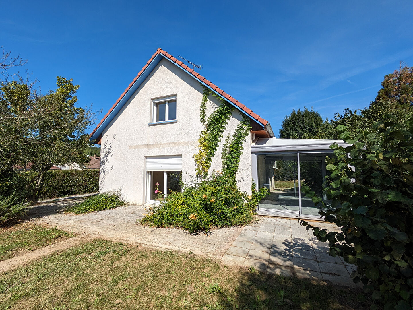 Tallenay, maison sur  terrain 13 ares