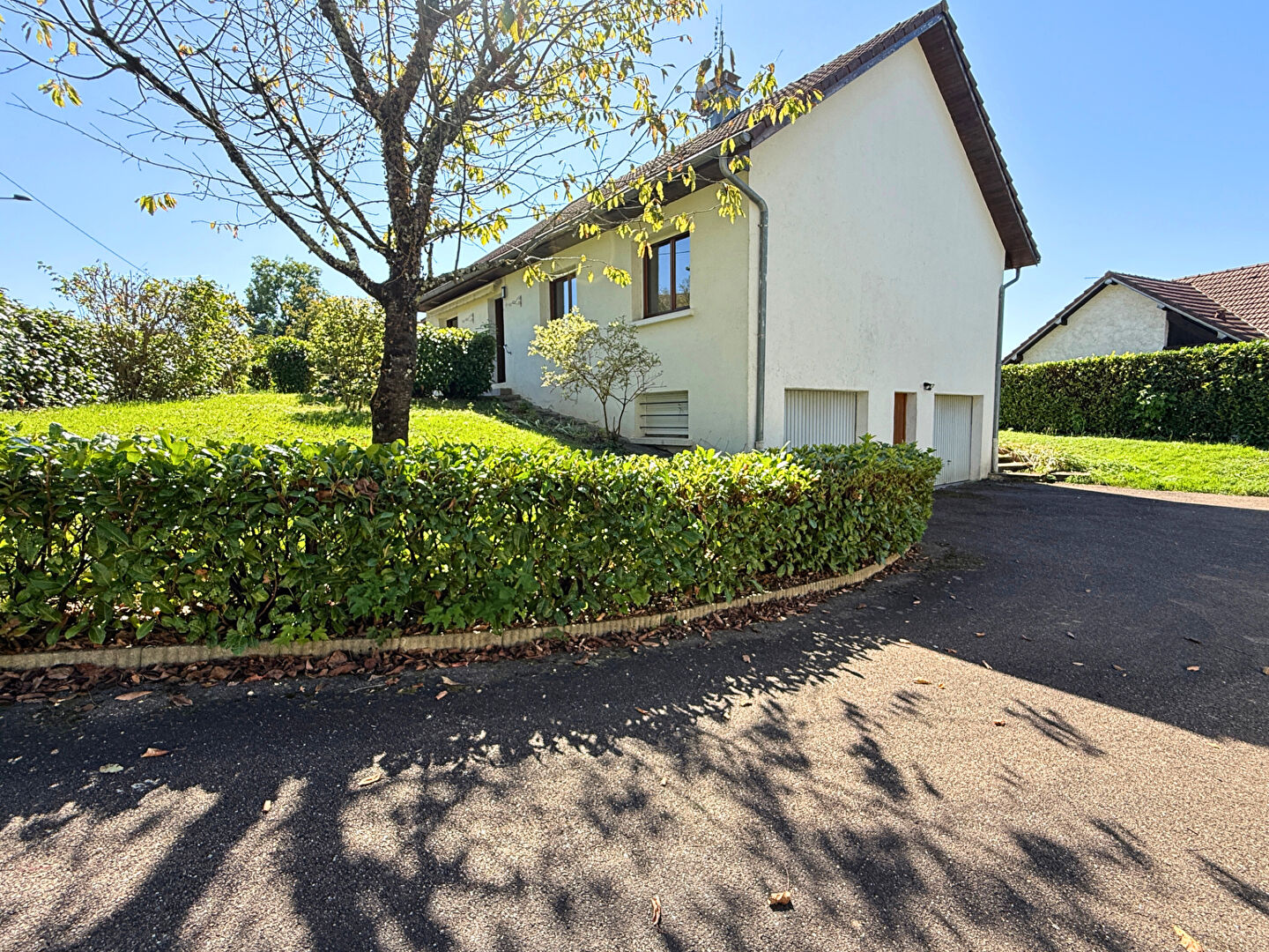 Maison familiale avec grand jardin - Secteur Montarmots à Besançon