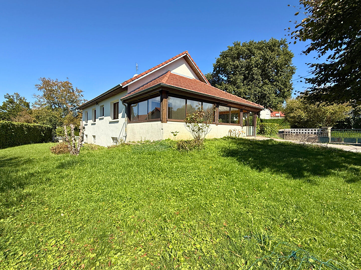 Maison familiale avec grand jardin - Secteur Montarmots à Besançon