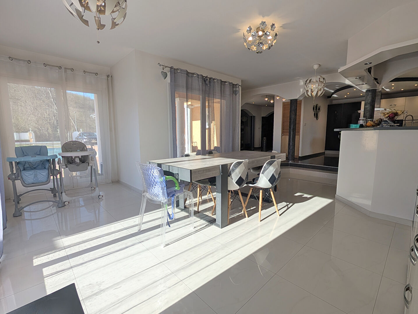 Belle maison familiale de 194 m² avec piscine