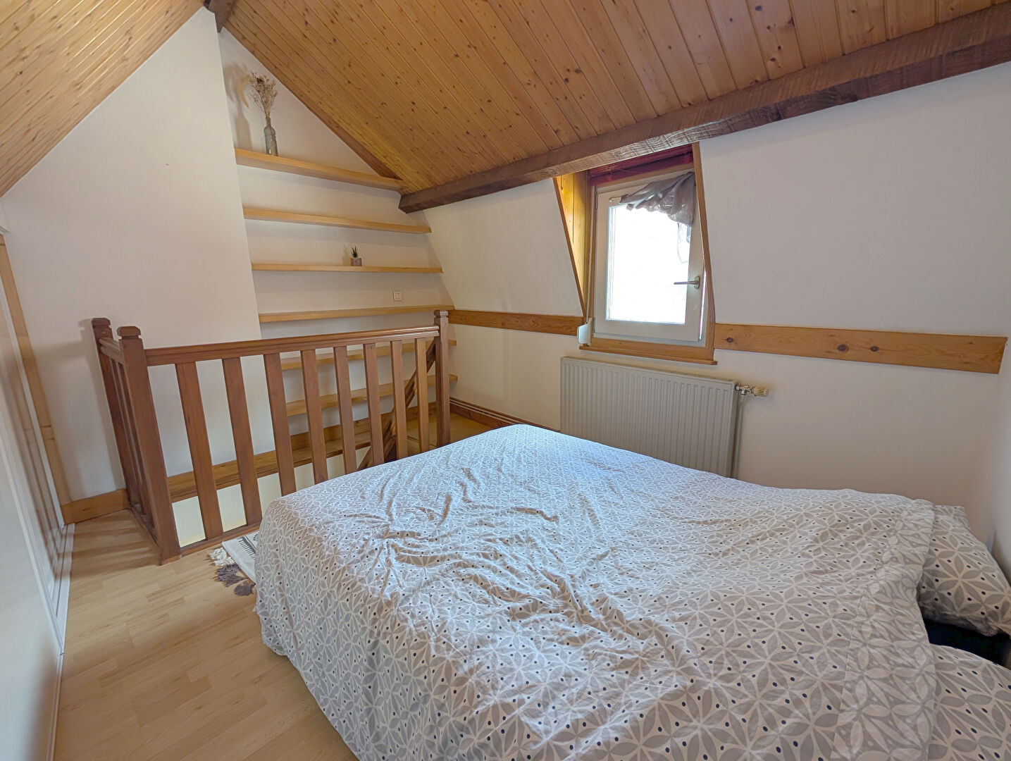 Appartement meublé 1 chambre + mezzanine