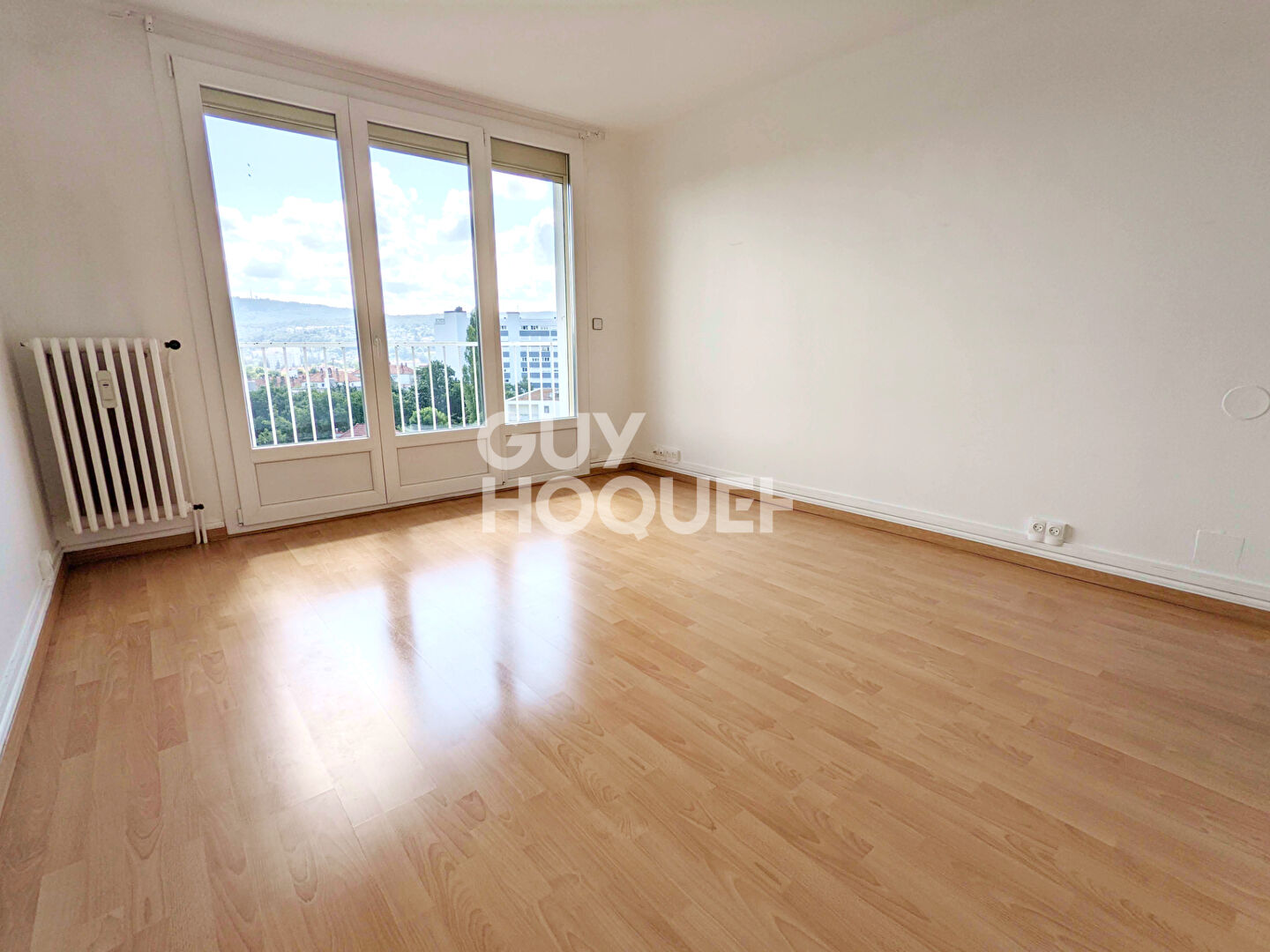 Appartement rénové 3 pièces 56 m², quartier Viotte