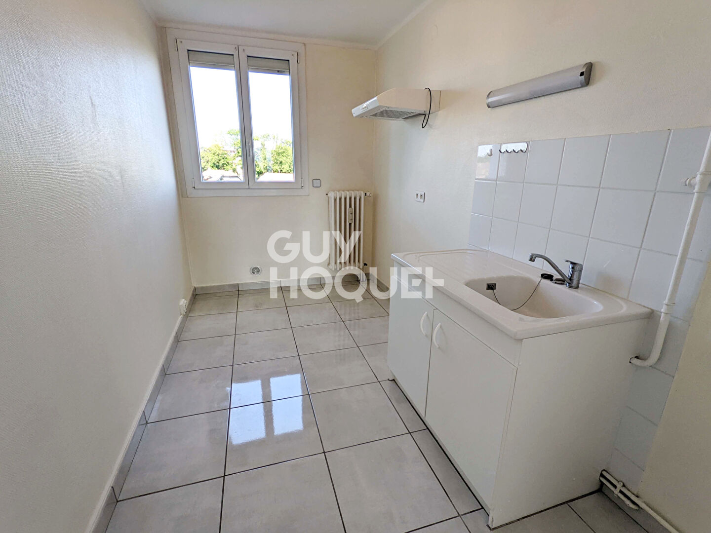 Appartement rénové 3 pièces 56 m², quartier Viotte