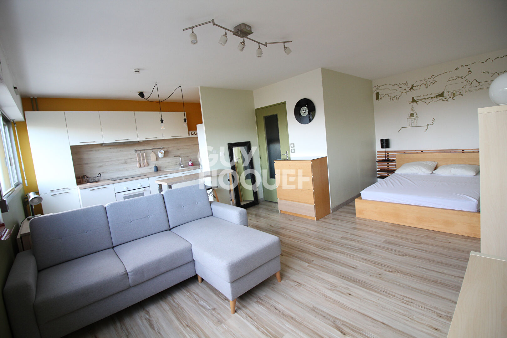 Studio 34 m², place de parking