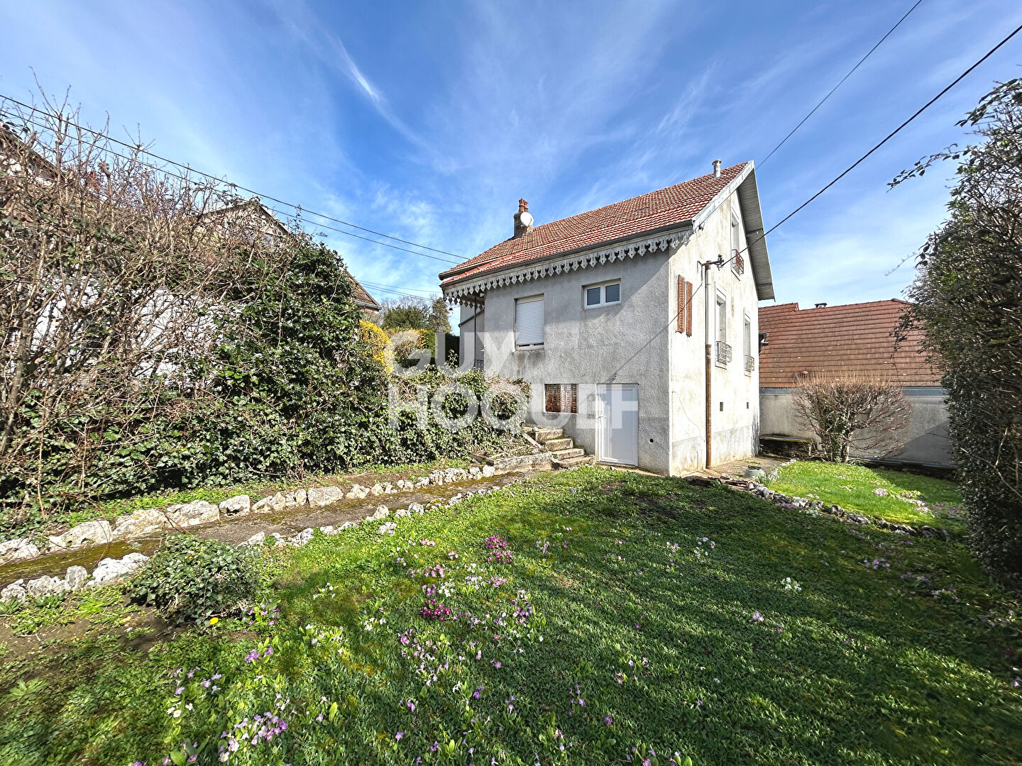Maison familiale quartier Montjoux proche gare Viotte et centre-ville
