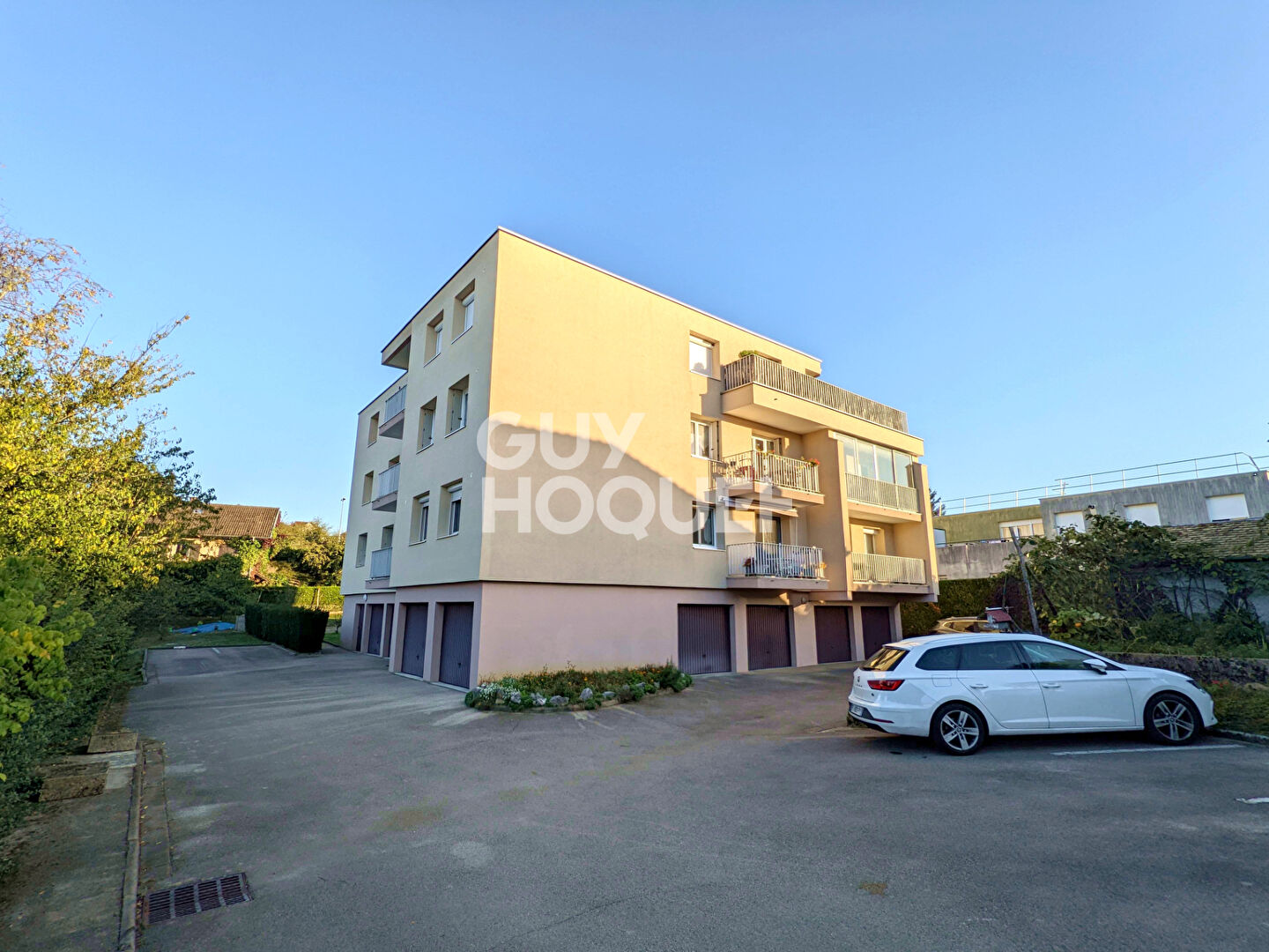 Studio 31 m²,  quartier Saint Claude