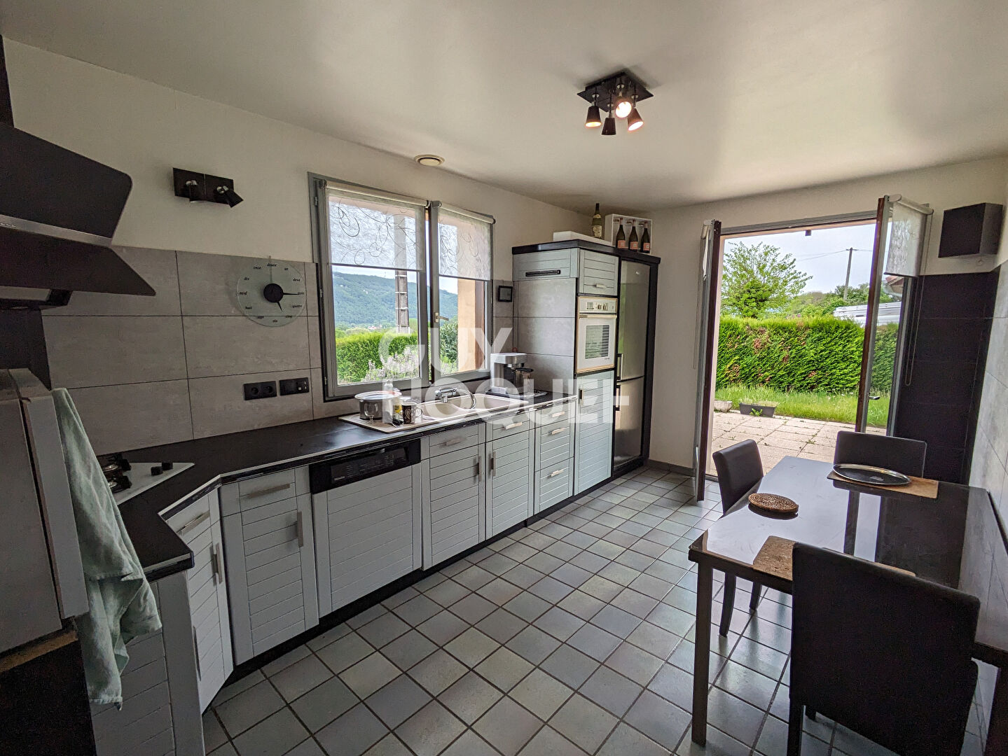 Thise, maison 140 m² sur terrain 7,7 ares