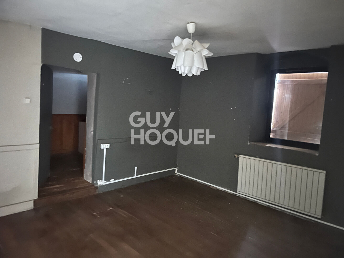 Maison Pugey 8 pièce(s) 140 m2