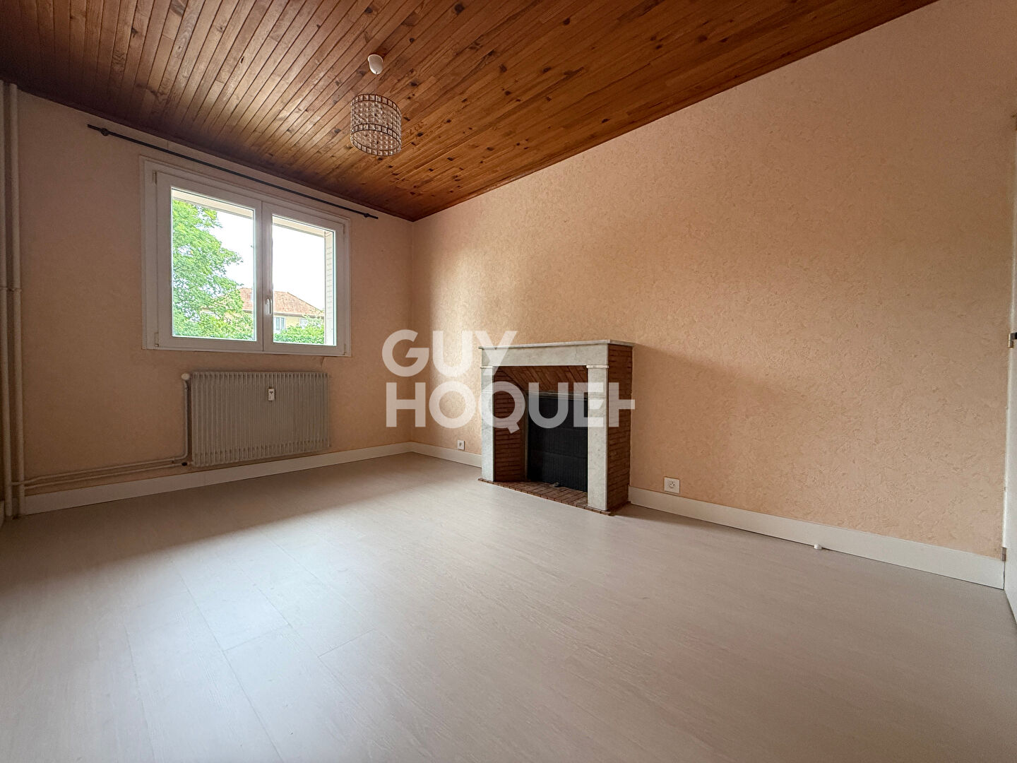 Quartier Saint Claude, appartement 4 chambres, 95 m²